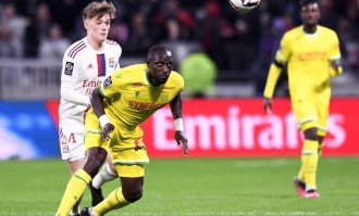 周六028 法甲｜南特vs里昂：主场韧性VS连胜势头！防反攻坚VS高位逼抢