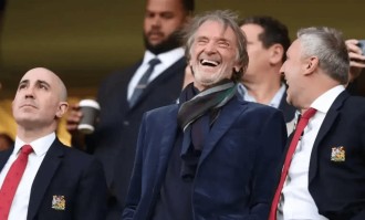 5场4胜杀到第四，卡里克给曼联上了迟到10年的一课