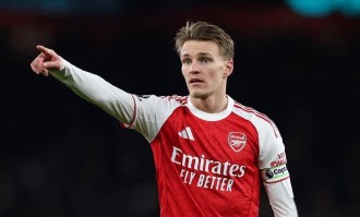 八战全胜领跑欧冠，厄德高却让阿森纳忘记四冠王